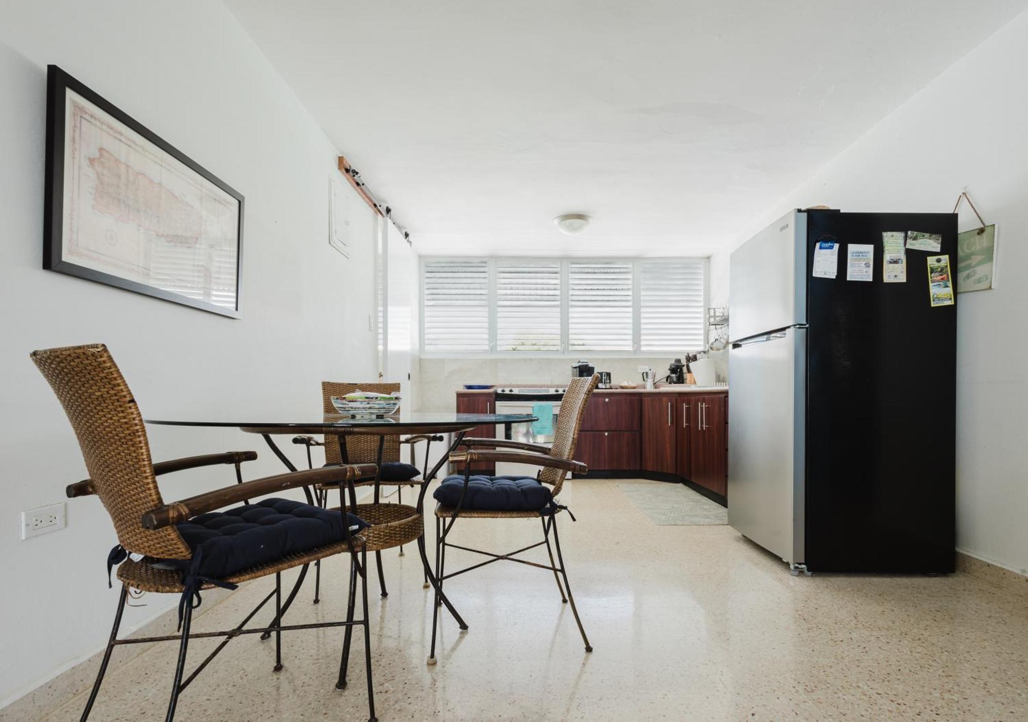 Oceanview Apartment Steps To The Beach Лукильо Екстериор снимка